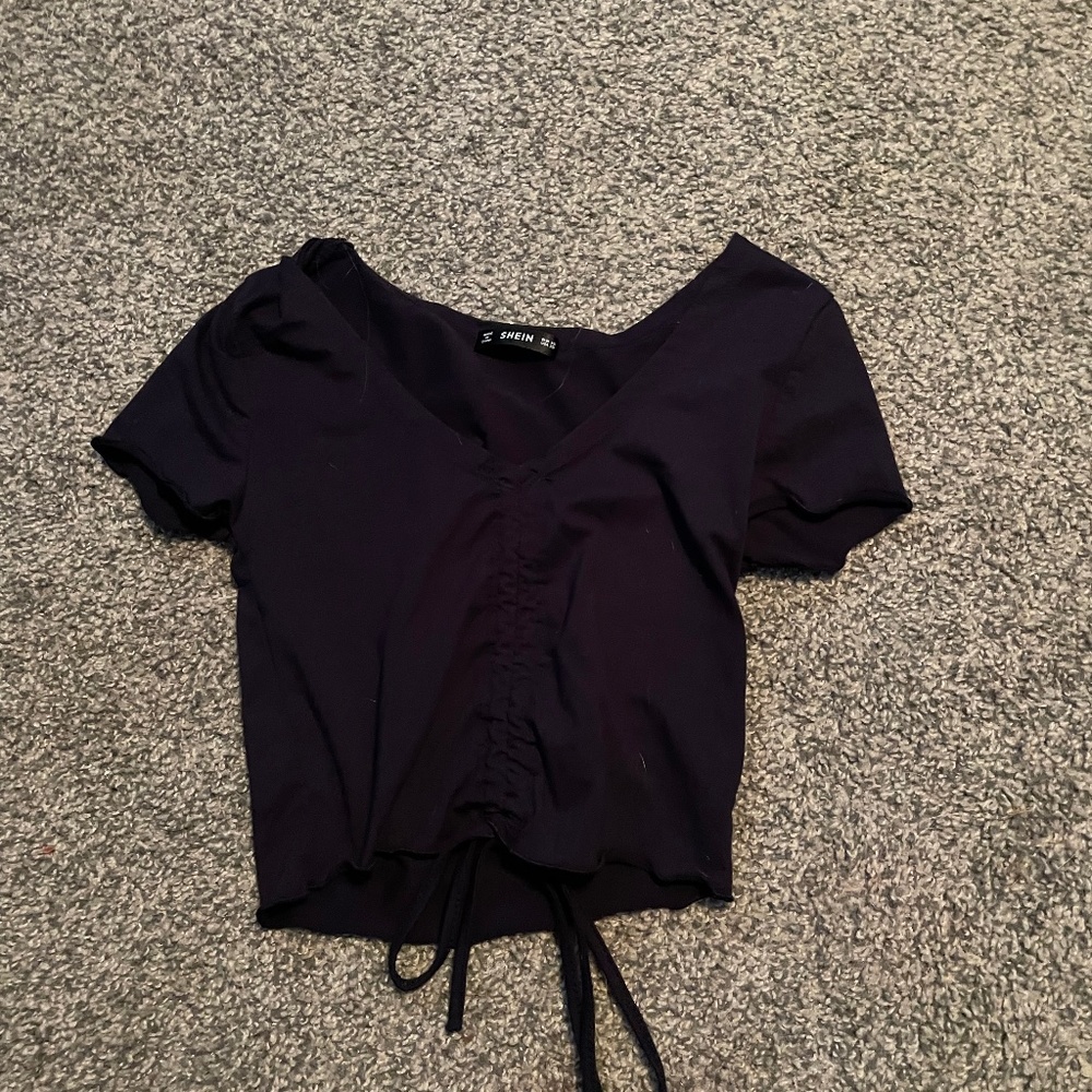 cropped shirt